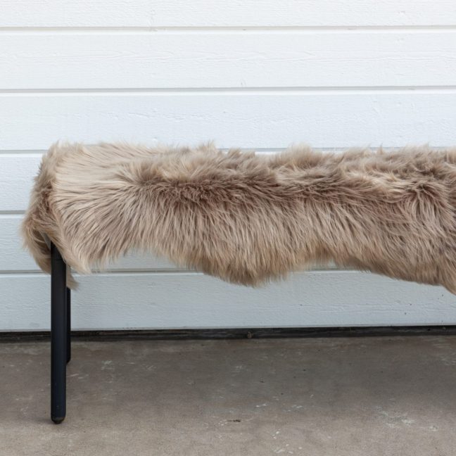 Kunstkarusnahast pleed Katy 180x55 pruun